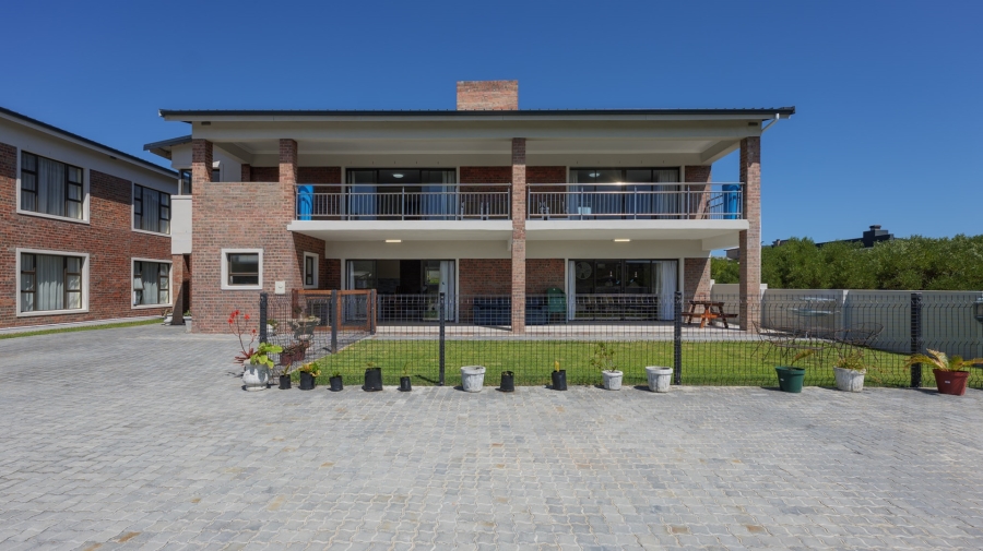 To Let 3 Bedroom Property for Rent in Agulhas Western Cape